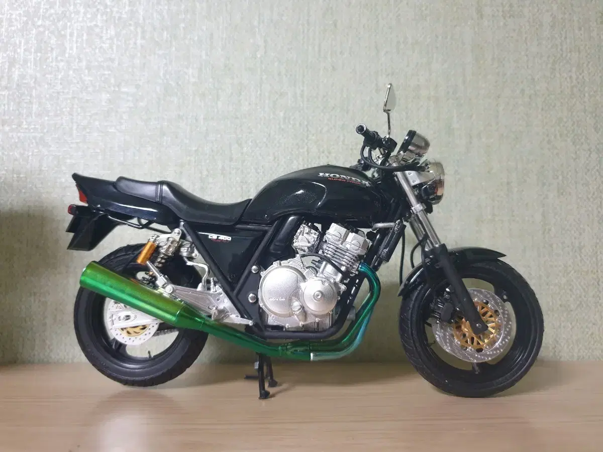 혼다 CB400SF 블랙 1:12 모형 프라모델